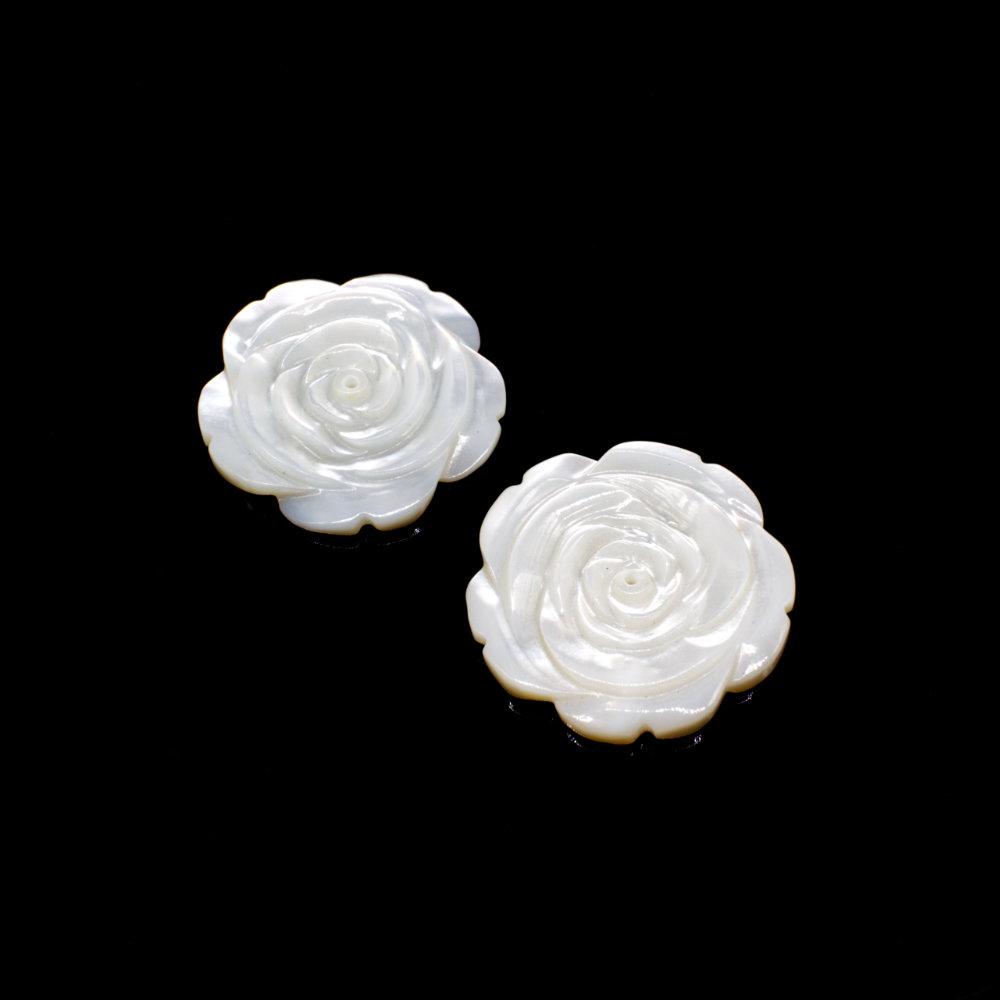 Mother of Pearl Pendant Rose Flower 25mm White for jewellery making