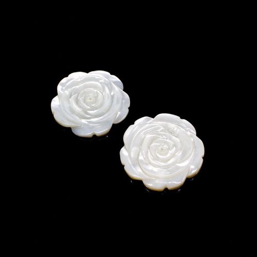 Mother of Pearl Pendant Rose Flower 25mm White for jewellery making