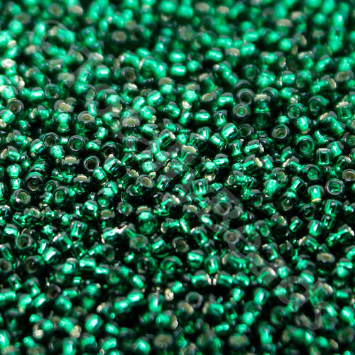 Toho Size 15 Seed Beads 10g - Silver Lined Green Emerald