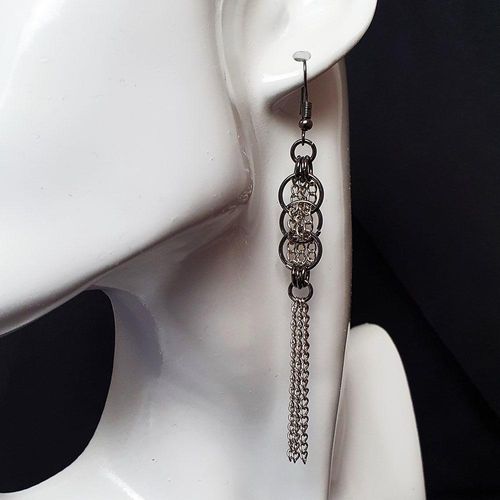 Alana Earrings black earring making kit — DIY set with beads and instructions for creating handmade jewelry