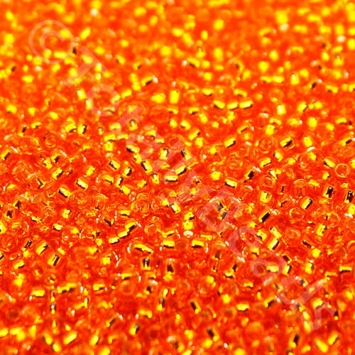 Toho Size 15 Seed Beads 10g - Silver Lined Hyacinth