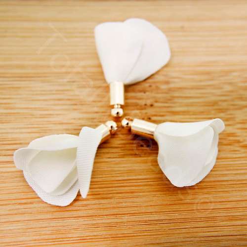 Flower Tassel Rose - Gold Tone Cap Ivory 5pcs