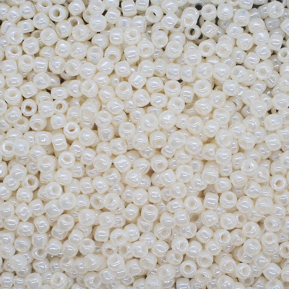 Toho Size 6 Seed Beads 10g - Ceylon Lt Ivory