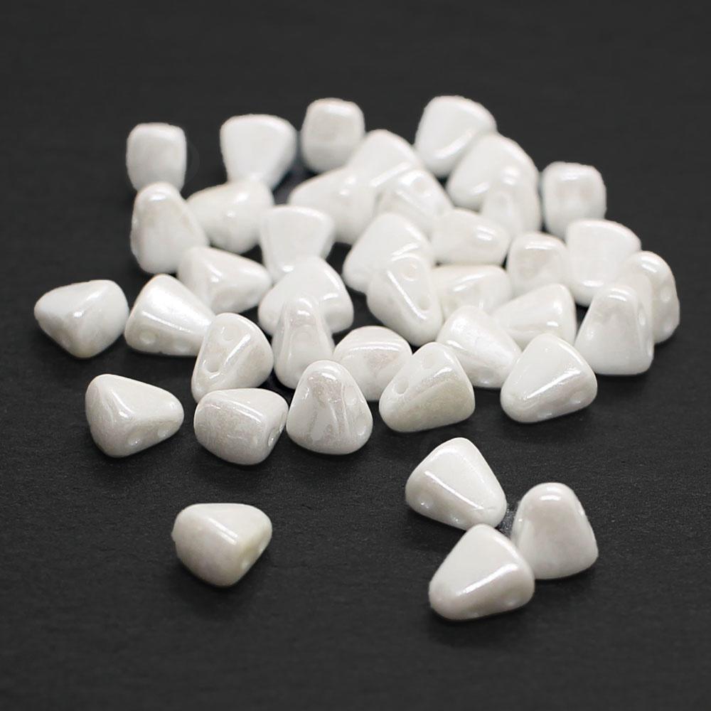 NIB-BIT Czech Glass Beads 30pcs - Luster Opaque White