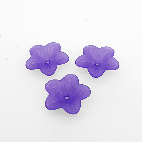 Lucite Flower Small - Purple - 35 pcs