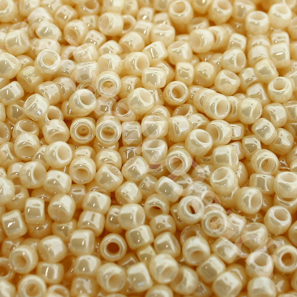 Toho Size 8 Seed Beads 10g - Opaque Luster Light Beige
