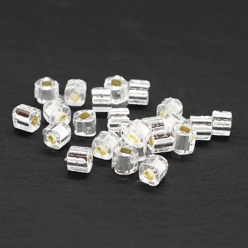Toho Cubes 4mm 10g - Silver Lined Crystal