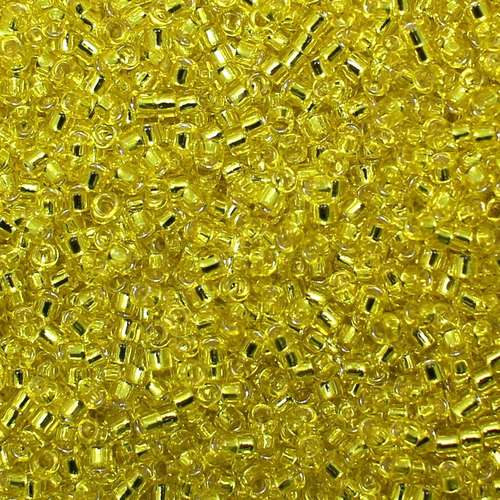 Toho Treasure Size 11 5g - Silver Lined Lemon