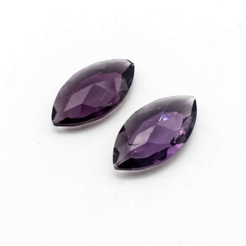 Glass Purple Large Diamond 32x17mm