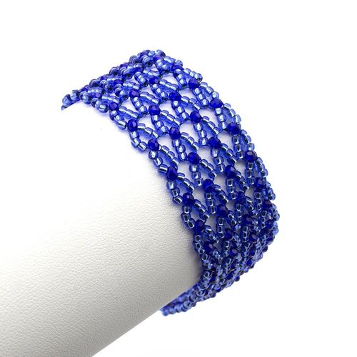 Diane Bracelet brilliant blue bracelet making kit — DIY set with beads and instructions for creating handmade jewelry