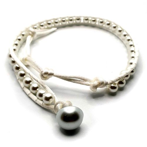 Pearl Wrap Bracelet pure white bracelet making kit — DIY set with beads and instructions for creating handmade jewelry