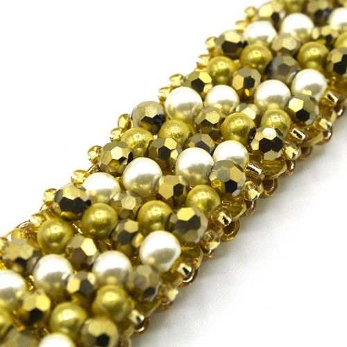 Aurelia Bracelet ivory gold bracelet making kit — DIY set with beads and instructions for creating handmade jewelry