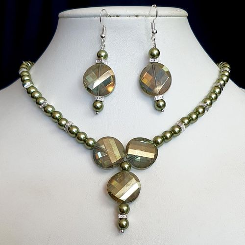 Sandra Coin Necklace & Earrings olive necklace making kit — DIY set with beads and instructions for creating handmade jewelry