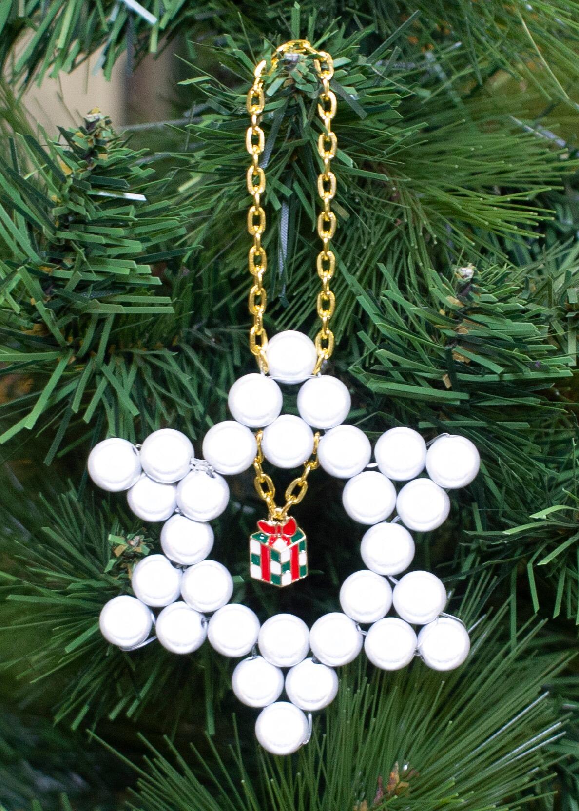 Miracle Star Decorations monochrome jewelry making kit — DIY set with beads and instructions for creating handmade jewelry