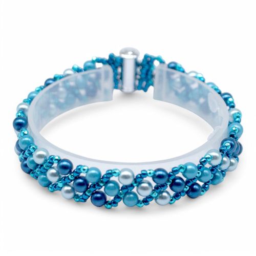 Troika Bracelets Makes 3 aquamarine bracelet making kit — DIY set with beads and instructions for creating handmade jewelry
