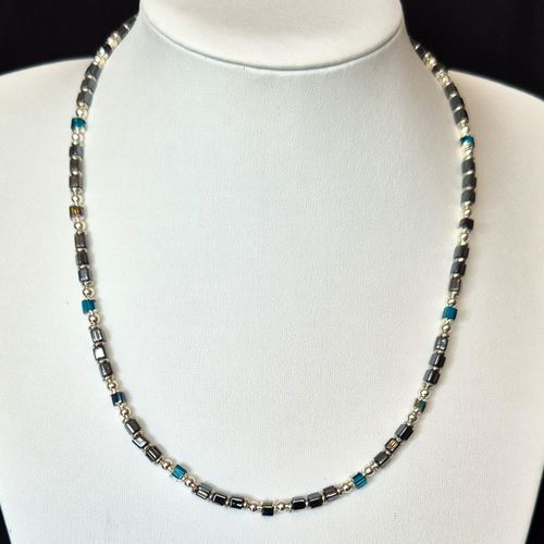 Lina Cube Jewellery hematite jewelry making kit — DIY set with beads and instructions for creating handmade jewelry