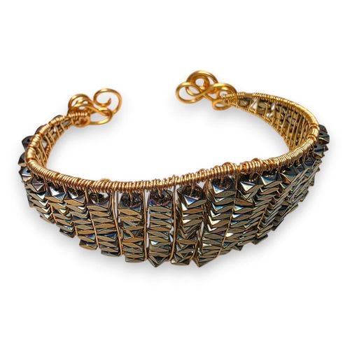 Facet Wire Cuff Bracelet Base   Gold (add beads) 25mm for jewellery making