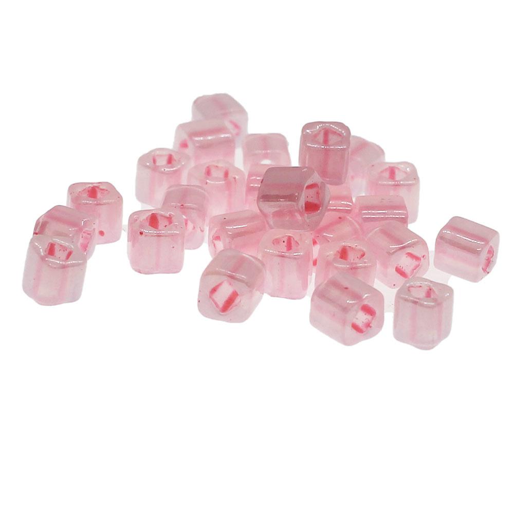 Toho Cubes 4mm 10g - Ceylon Innocent Pink