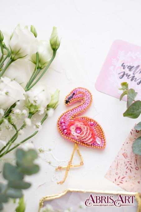 Flamingo Embroidery Brooch Kit