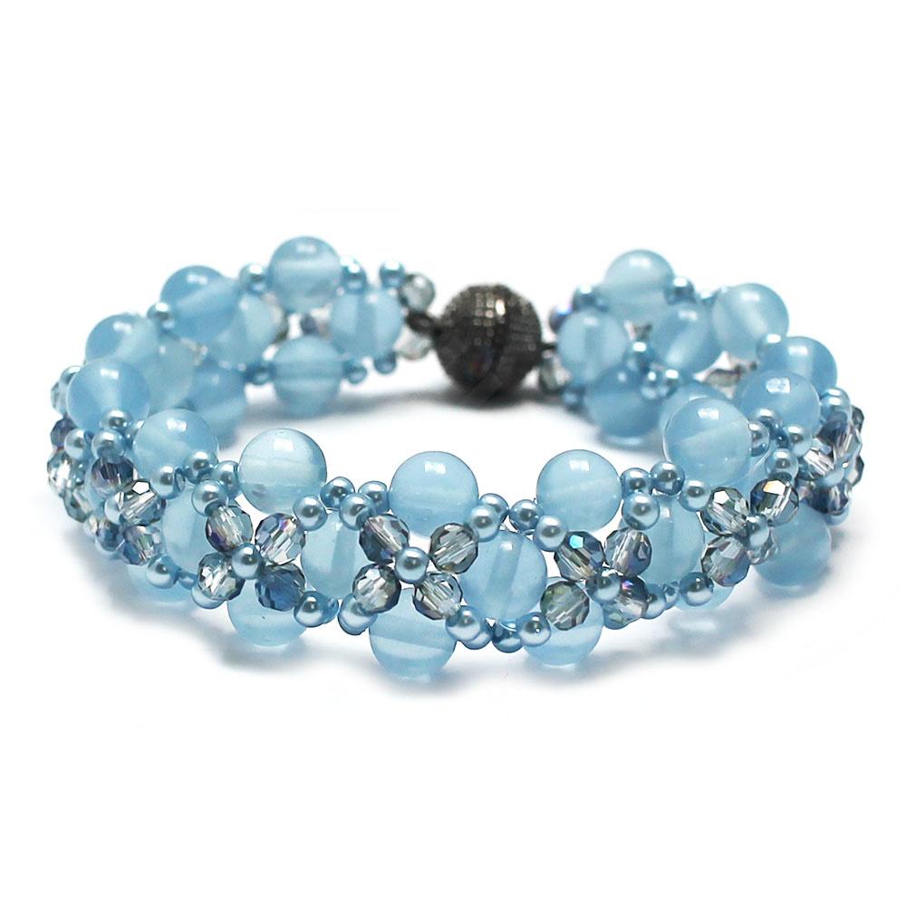 Hugs and Kisses with Opaline beads - Blue