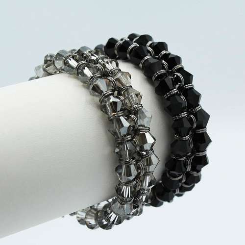Emma Bicone Bracelets black diamond bracelet making kit — DIY set with beads and instructions for creating handmade jewelry