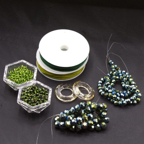 BC 2023 WK 2: Tassel Pendant   Forest 8mm for jewellery making