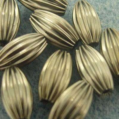 Watermelon - Rice 8x12mm - Black 15pcs