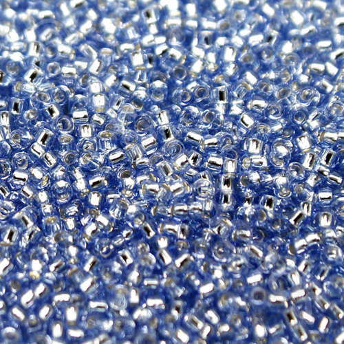 Toho Size 15 Seed Beads 10g - Silver Lined Lt Sapphire