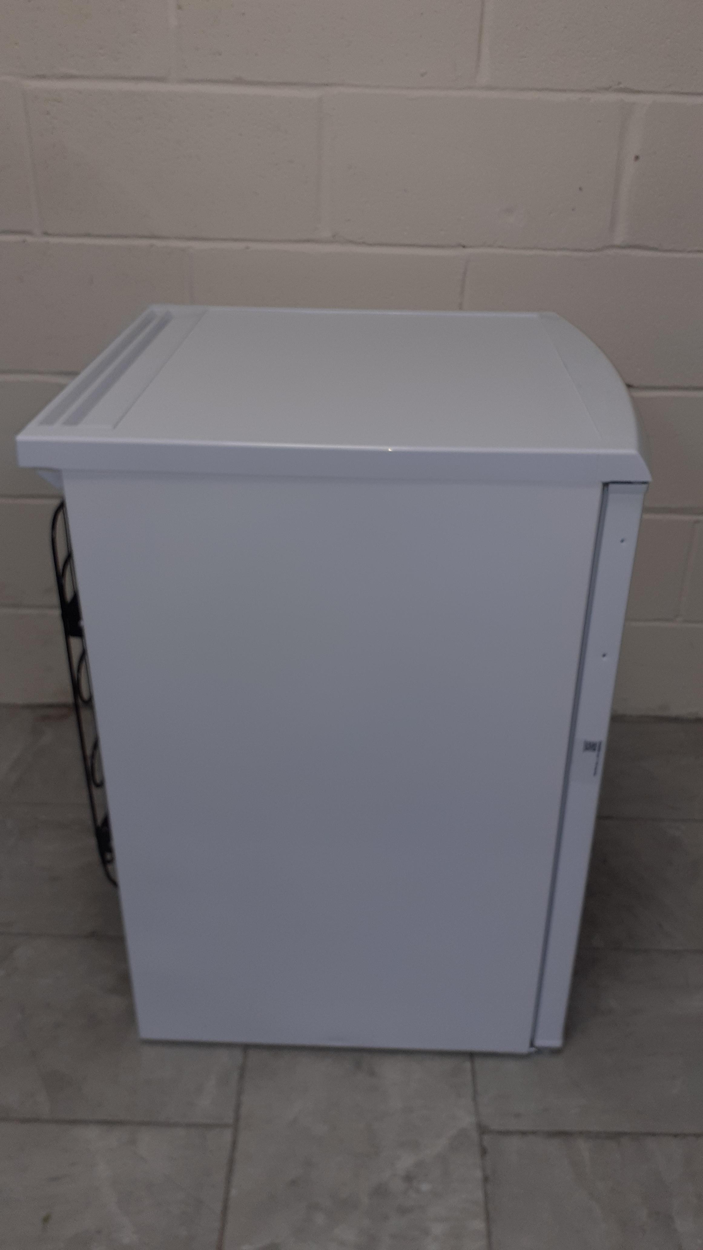 Zanussi ZRG14800WV Freestanding Under Counter Fridge with Ice Box U46577