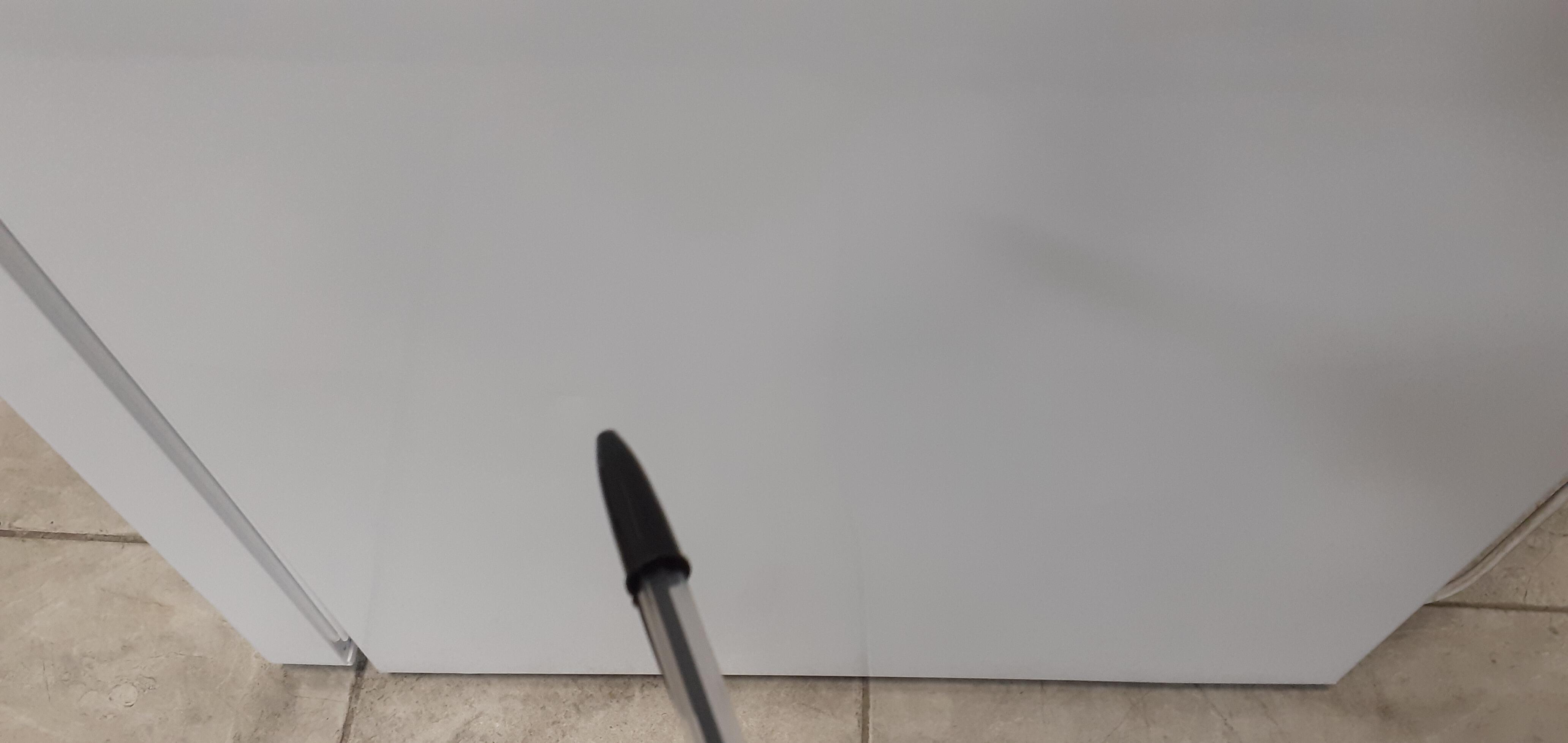 Zanussi ZUHE30FW2 Frost Free Upright Freezer White A120279