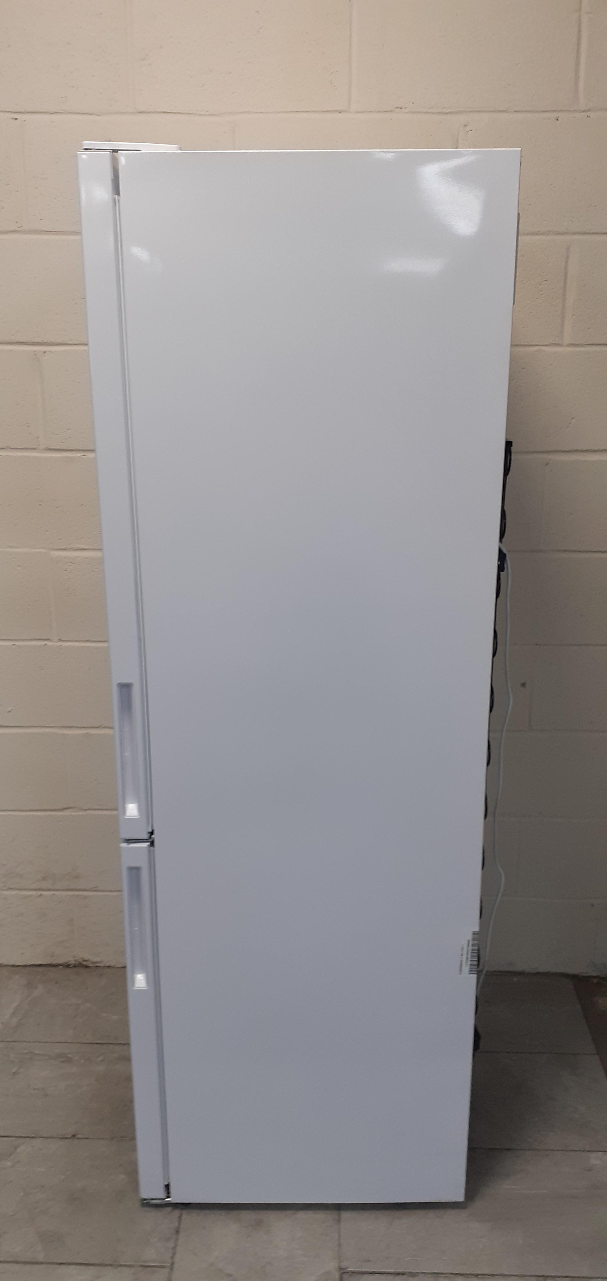 AEG RCB632E5MW 60/40 Fridge Freezer White A119246