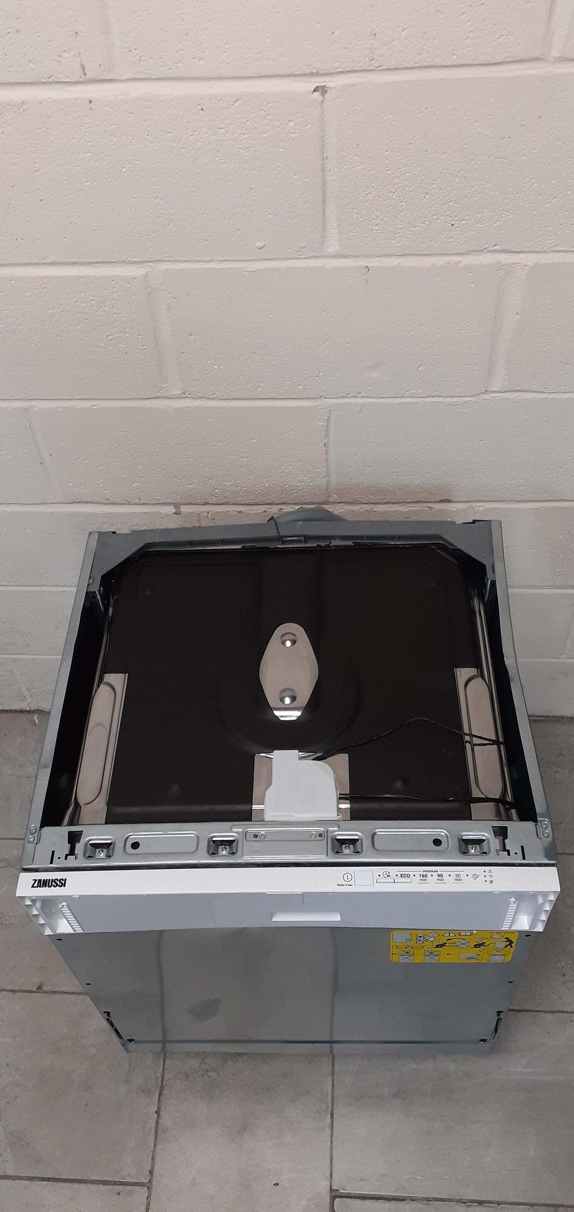 Zanussi ZDLN1512 Fullsize 60cm Built In Dishwasher with AirDry U52930