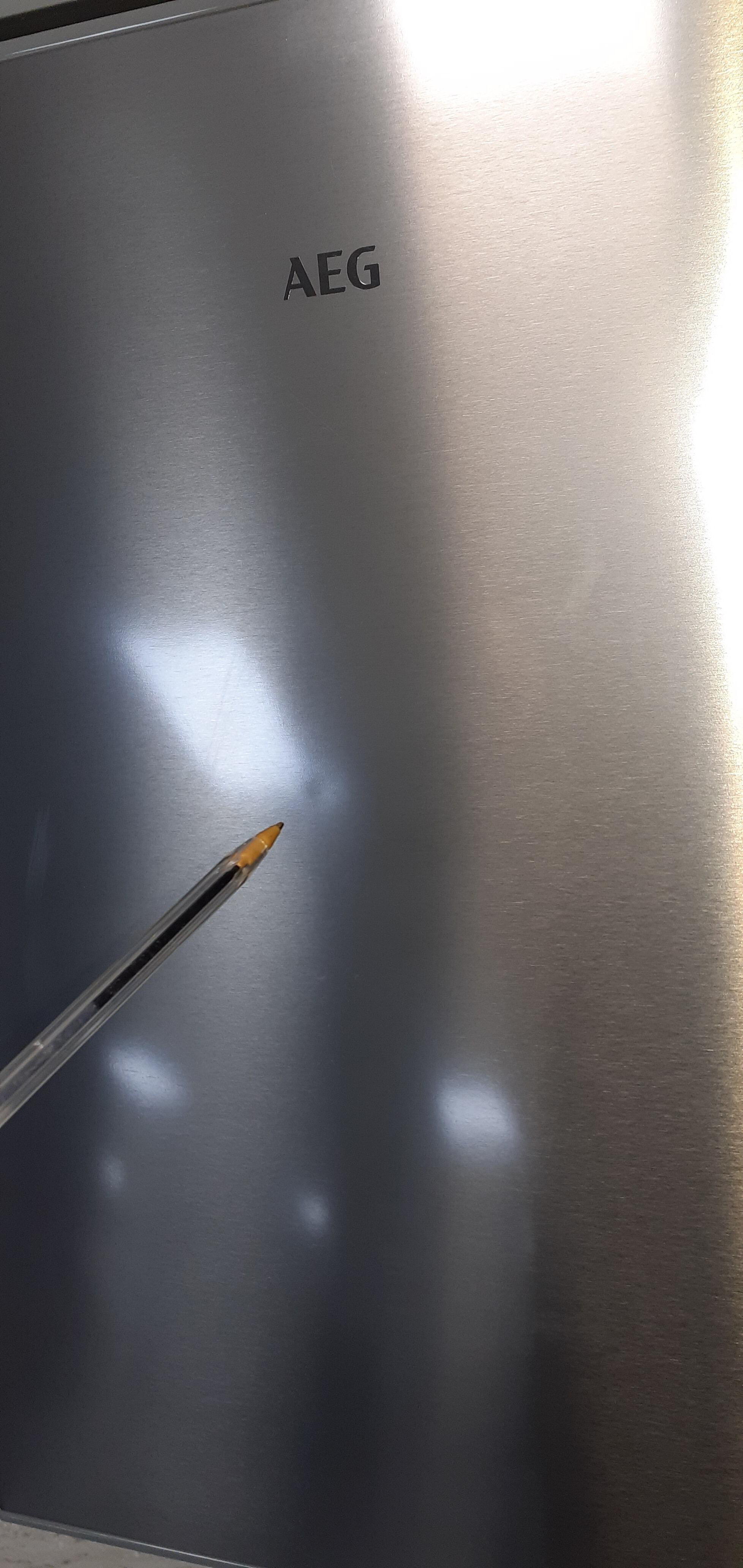 AEG ATB68E7NU Frost Free Under Counter Freezer U52964