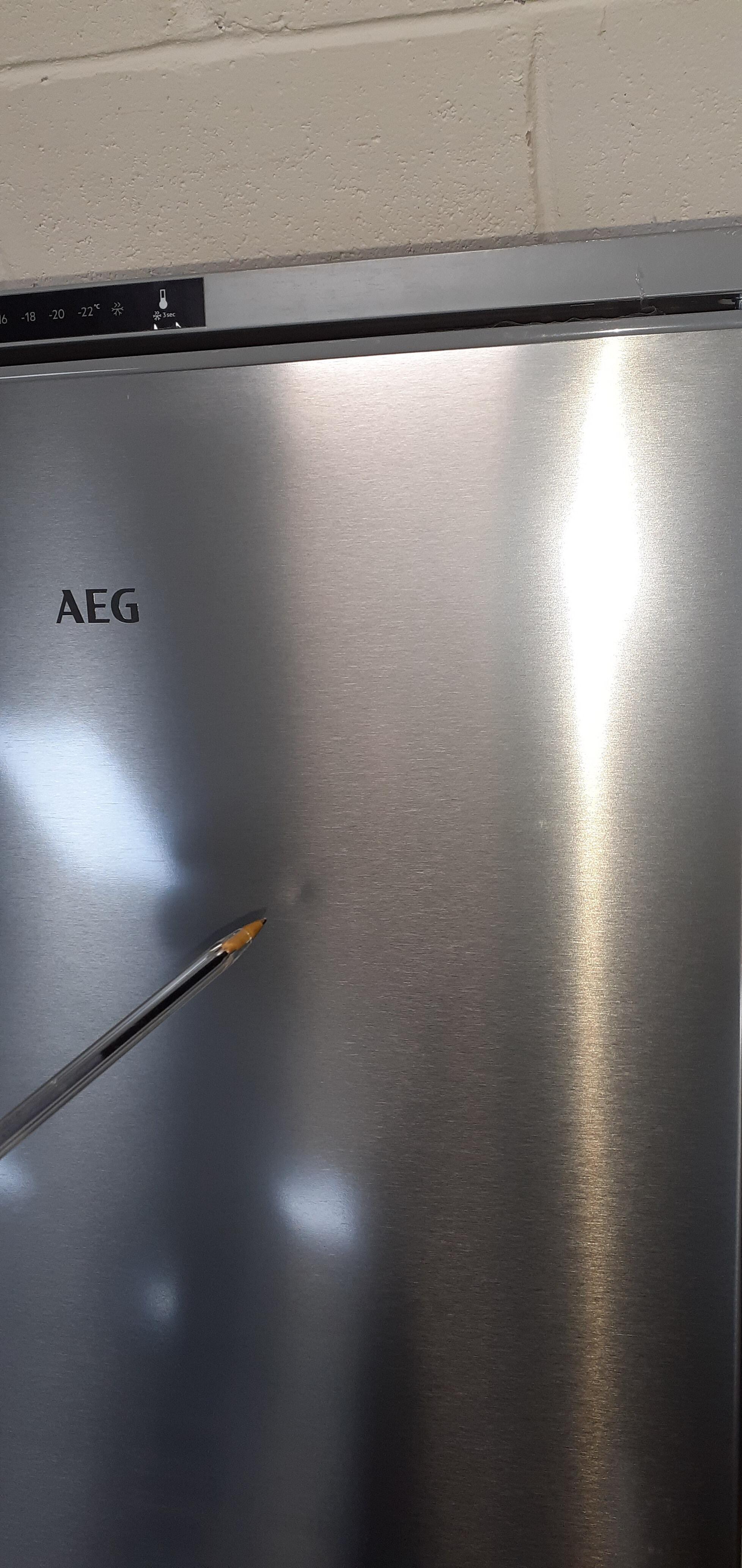 AEG ATB68E7NU Frost Free Under Counter Freezer U52964