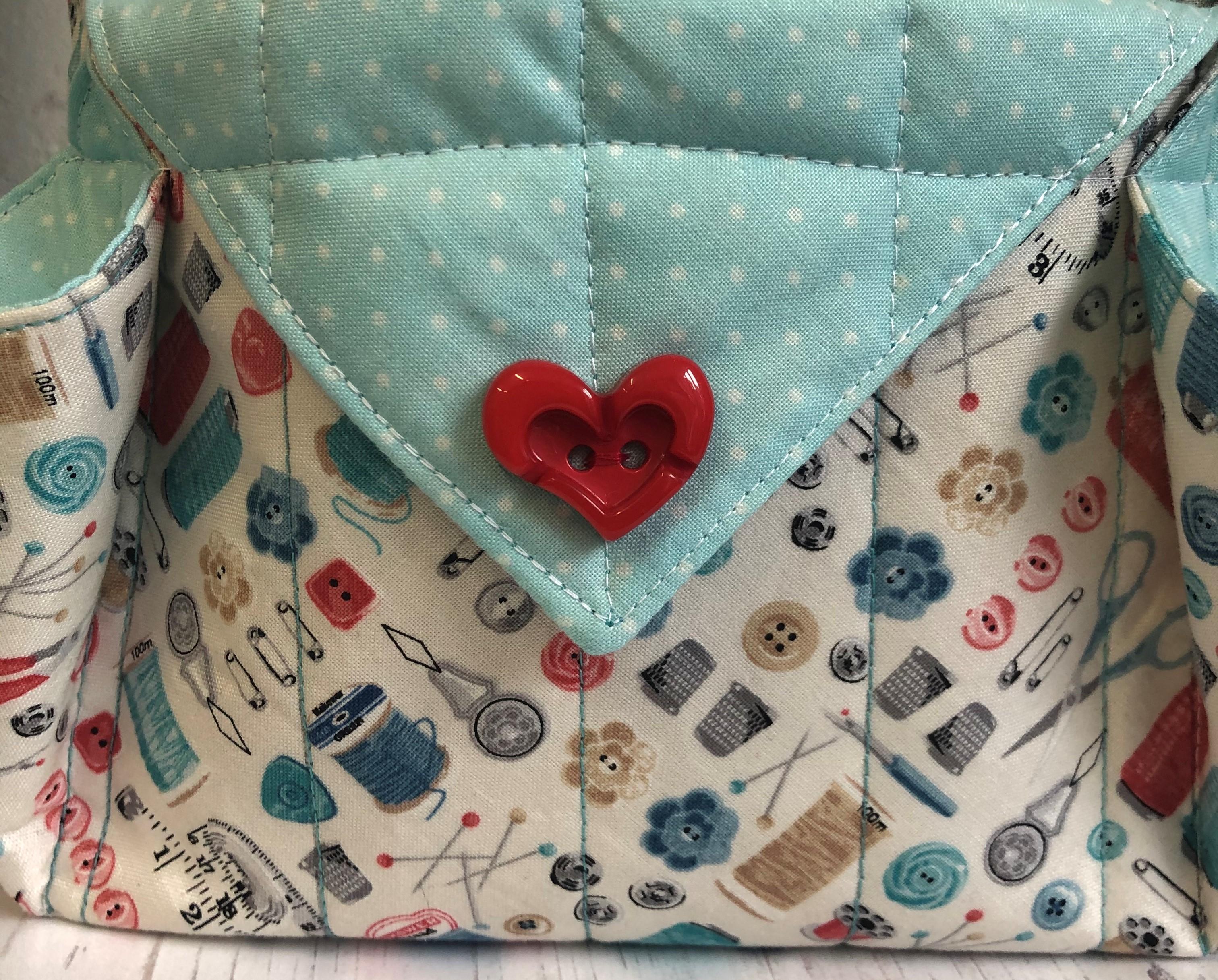 Folded Sew Accessories Tote kit