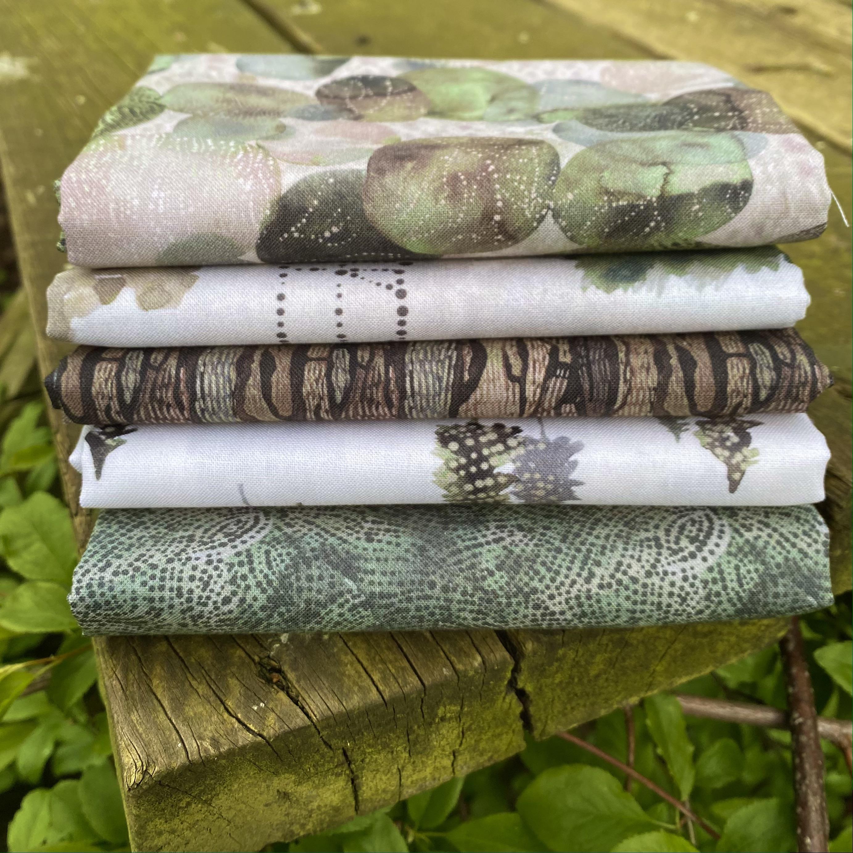 Forest Retreat Fat Quarter Bundle