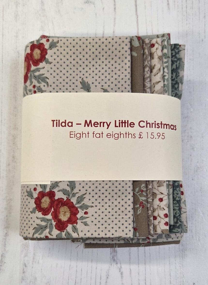 Tilda Merry Little Christmas Fat Eighth Bundle