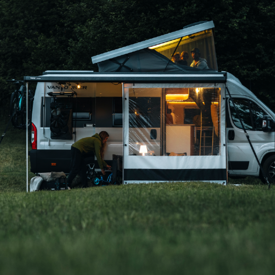 G2 Rain Blocker Set for MAN TGE Vans 2017