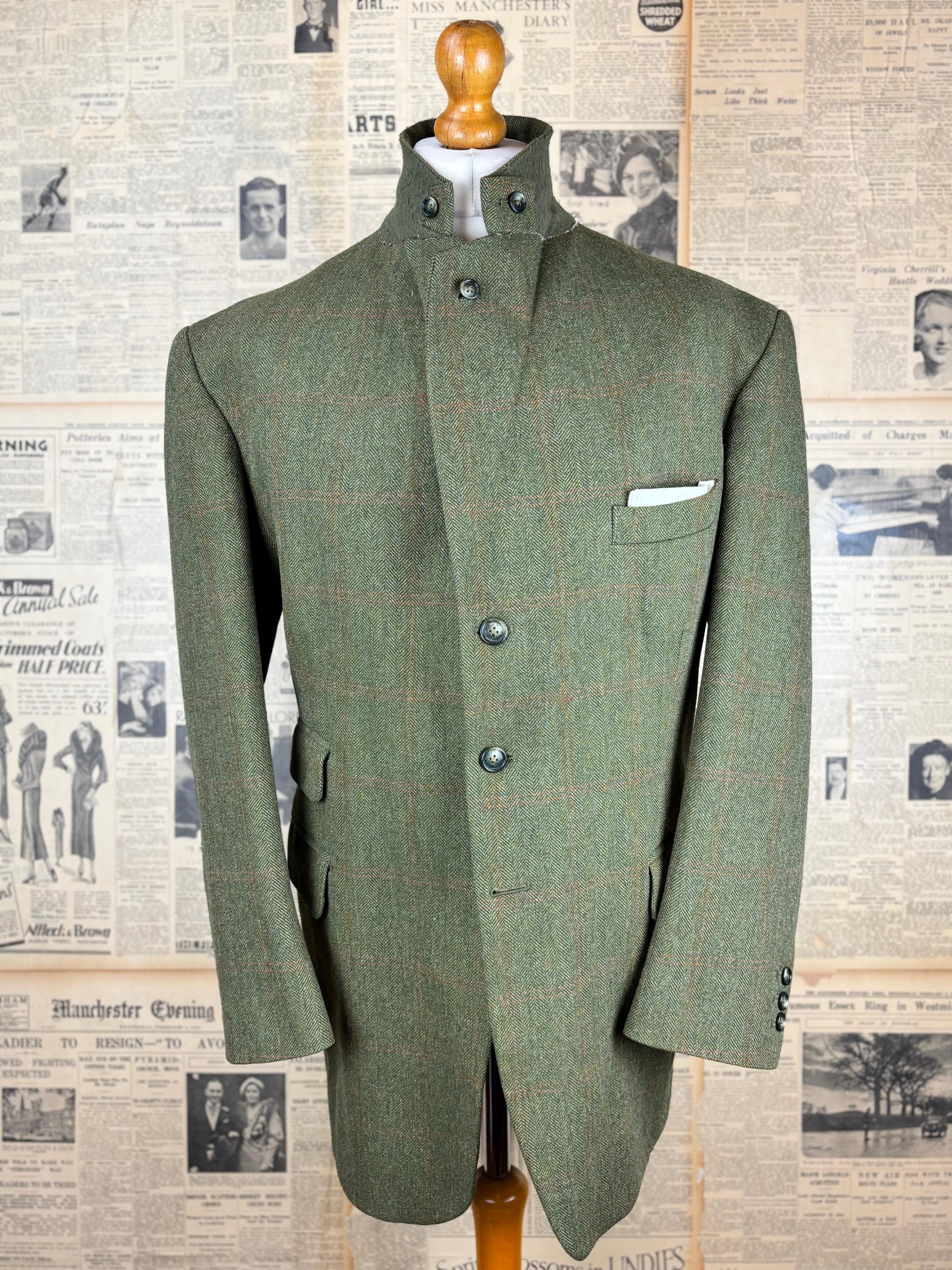 Corbyn green tweed action back jacket size 46 48