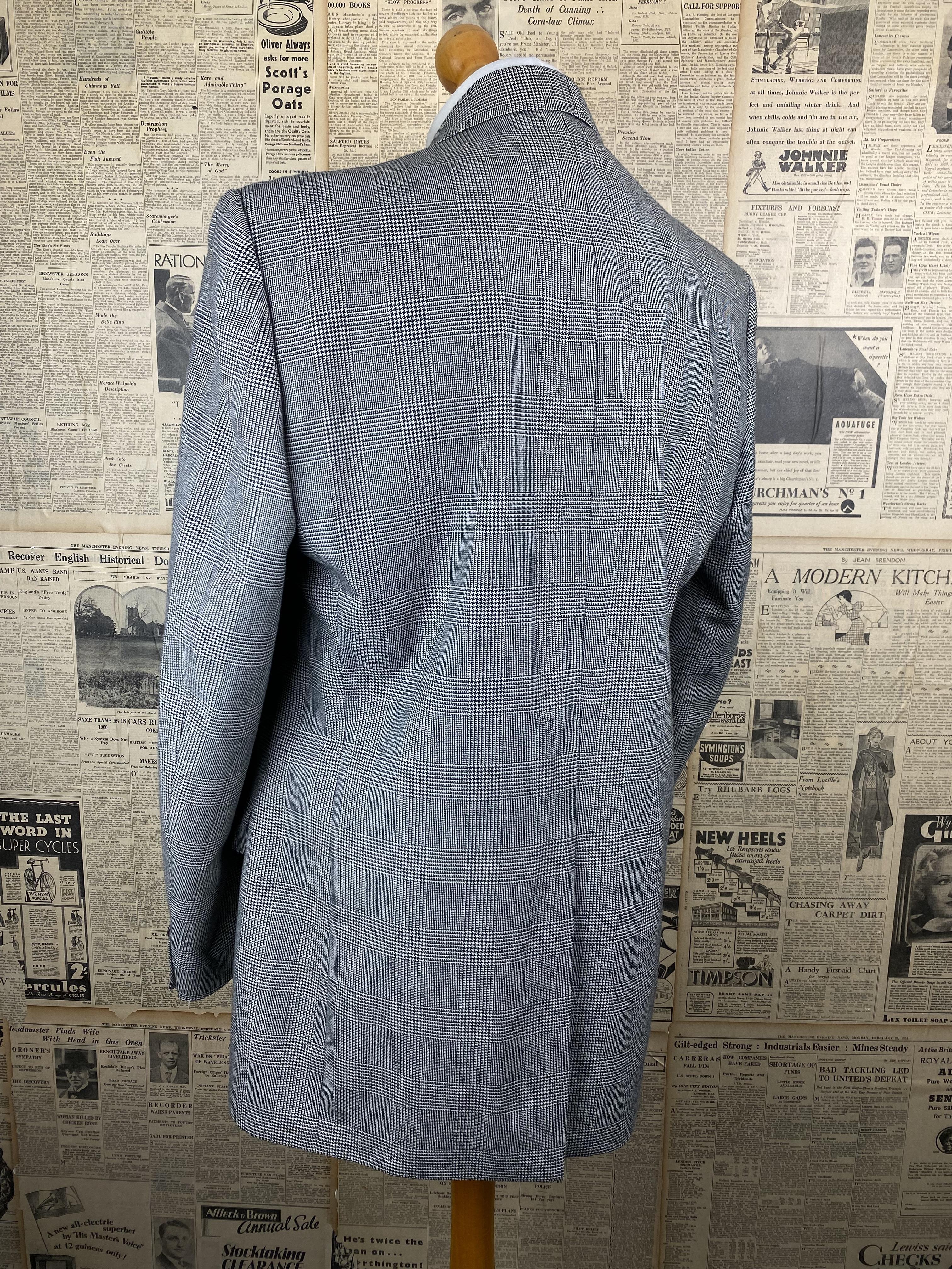 Aquascutum Prince of Wales suit size 44 long