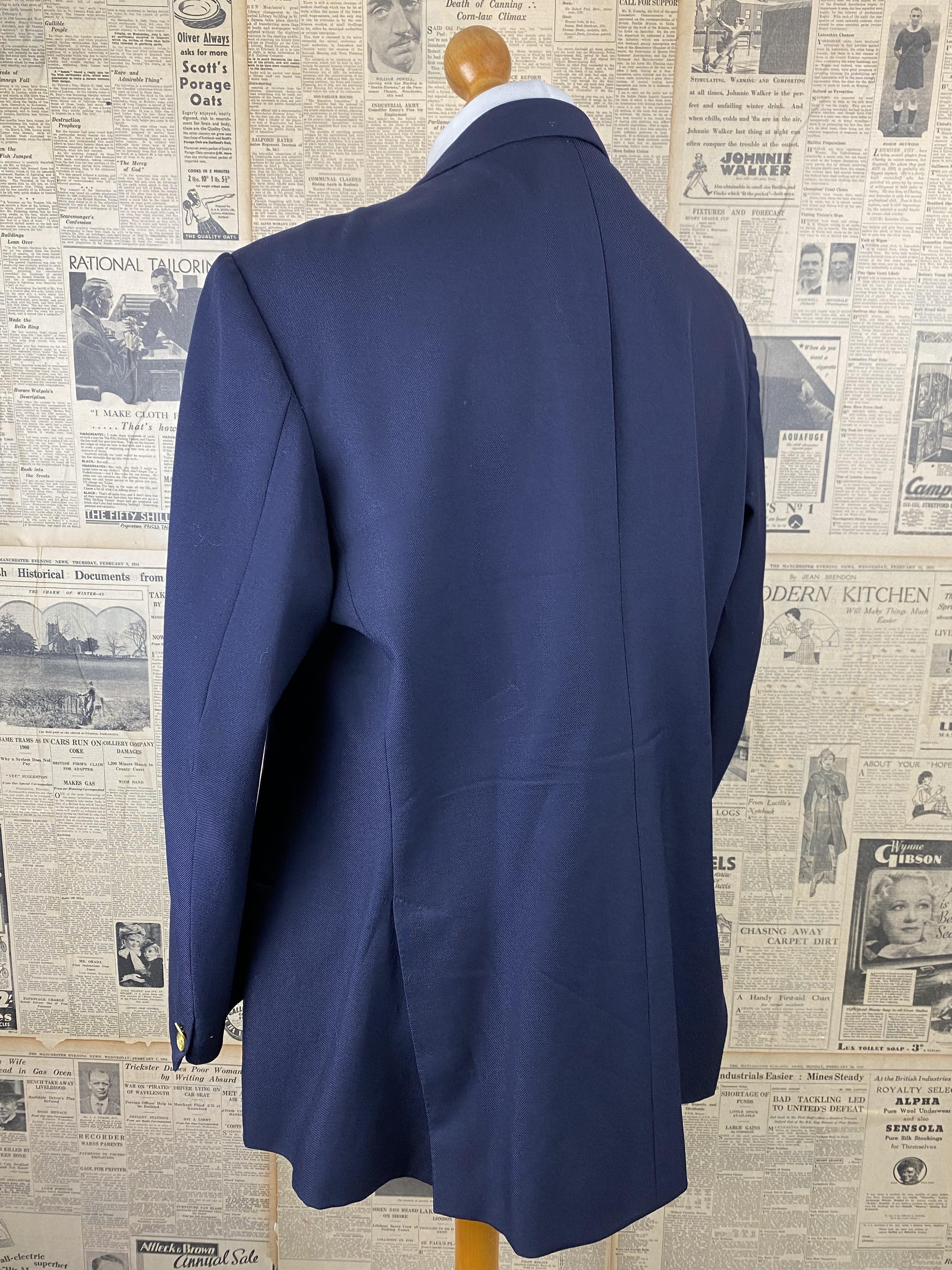 Vintage bespoke Savile Row navy blue blazer size 46