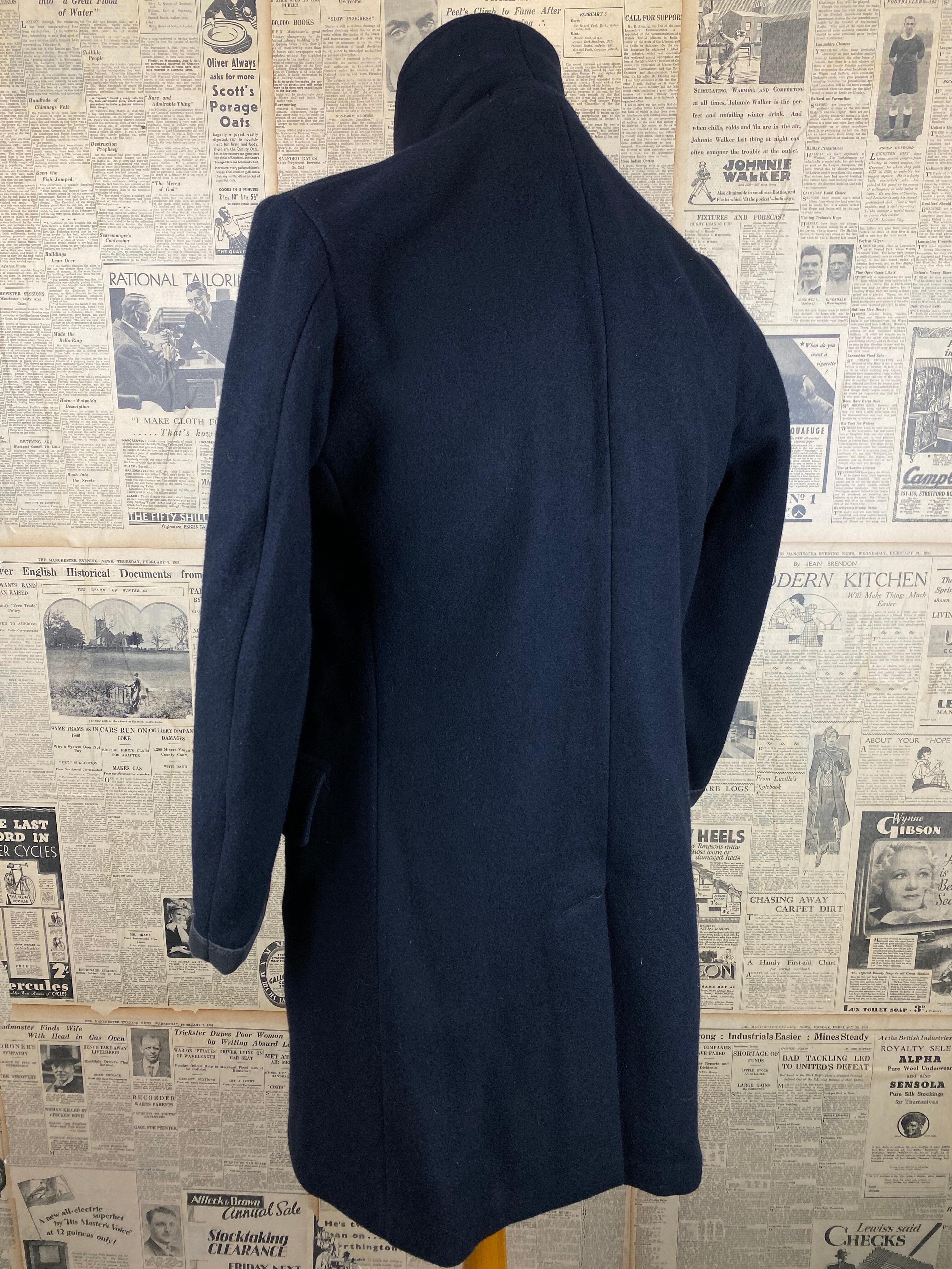 Vintage heavy 1950's governmental military blue peacoat size 38 40 short