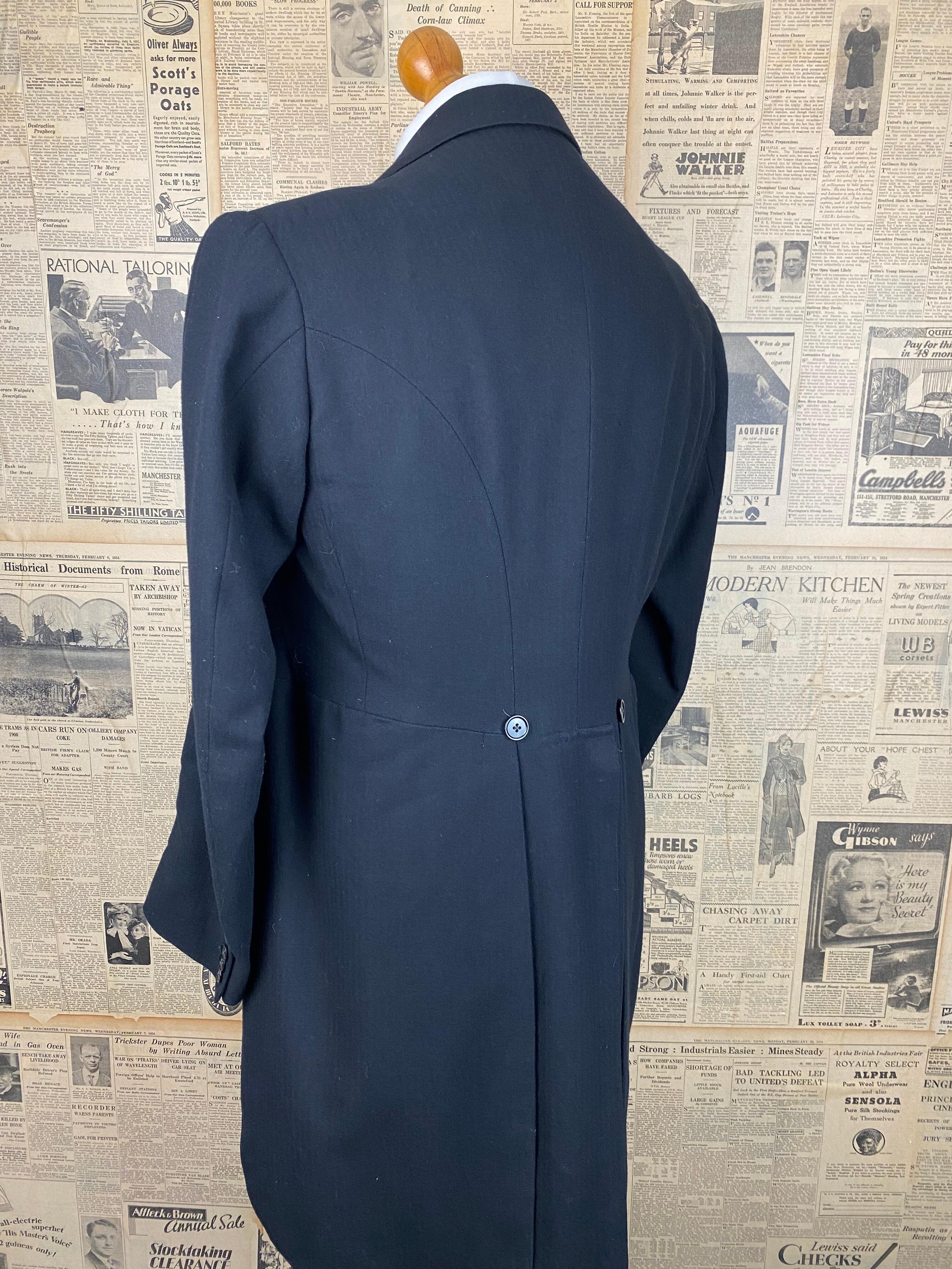 160> Bespoke 1930's bespoke Savile Row morning tailcoat size 40