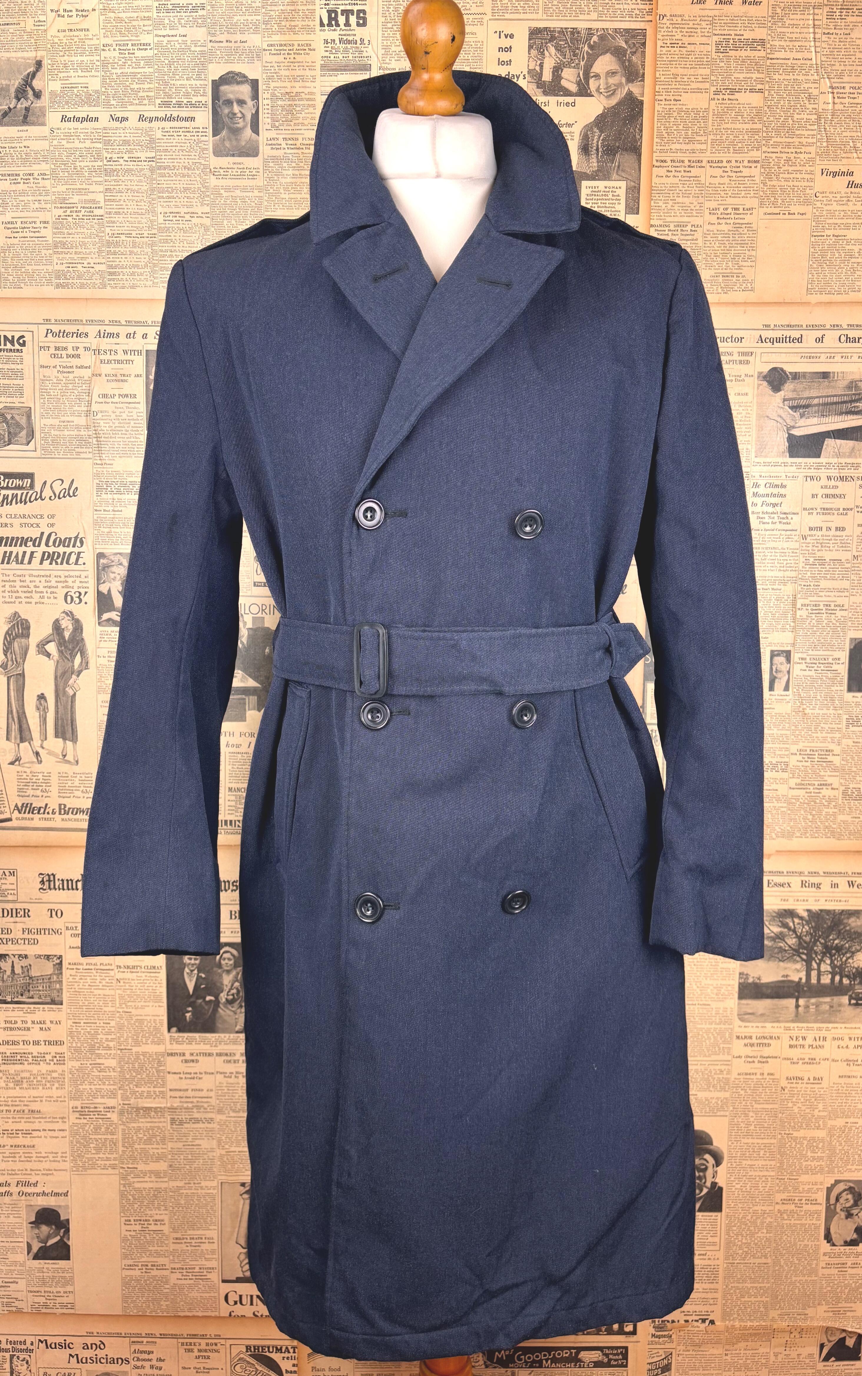 Simpson Daks Invertere cord field coat size 44