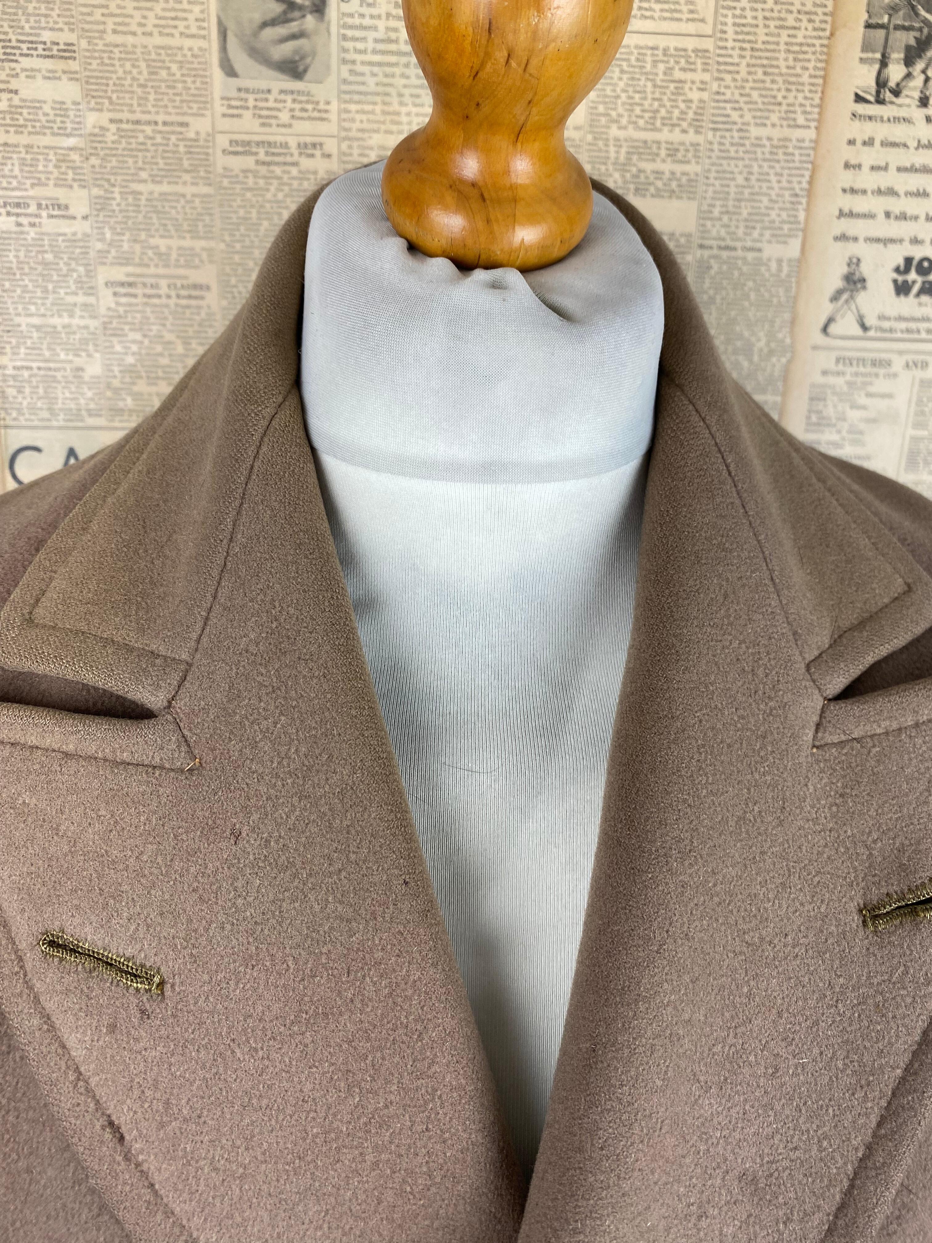 Vintage bespoke 1950's British warm overcoat size 36 38