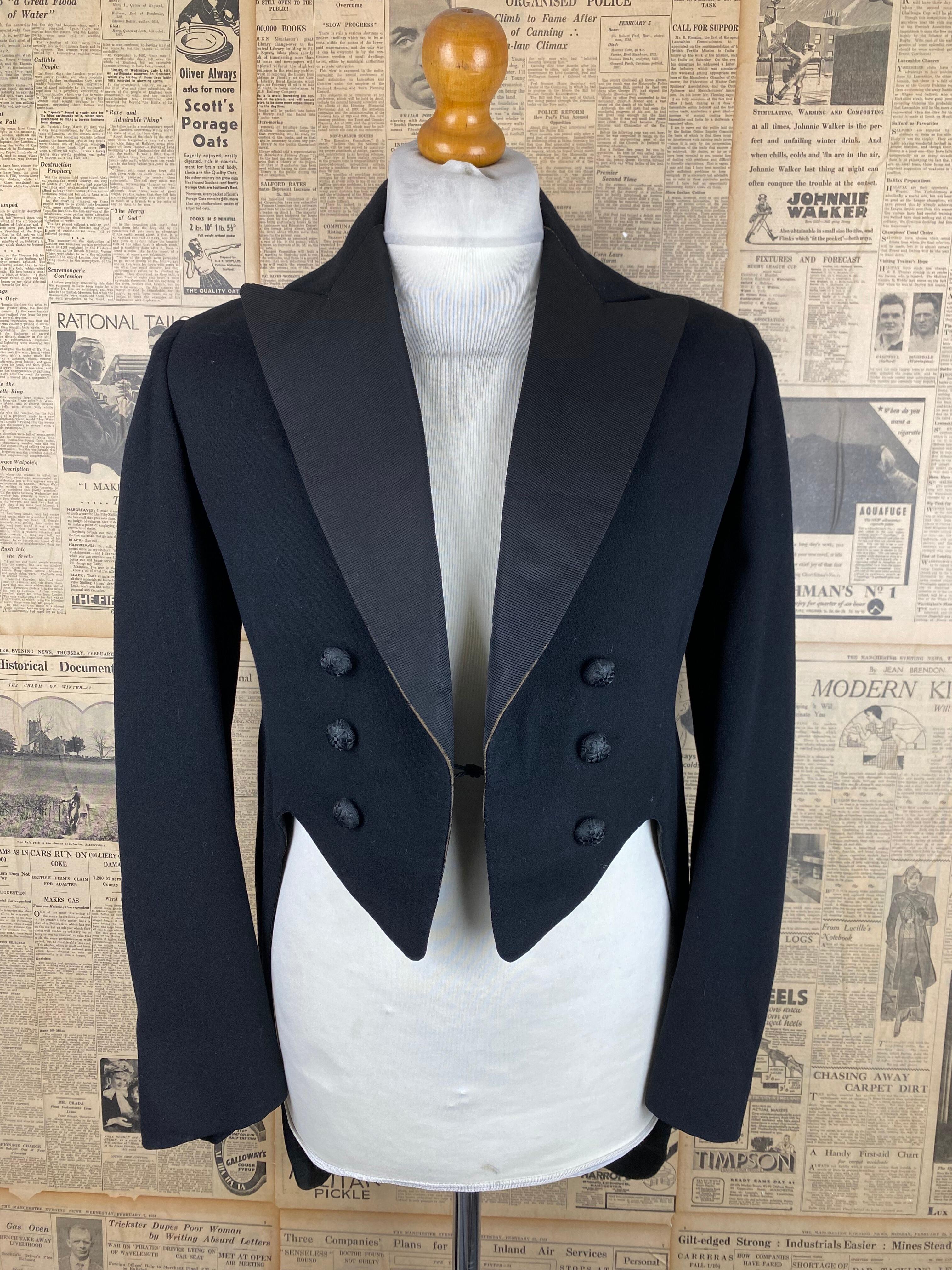 > Antique Edwardian white tie evening tailcoat size 38