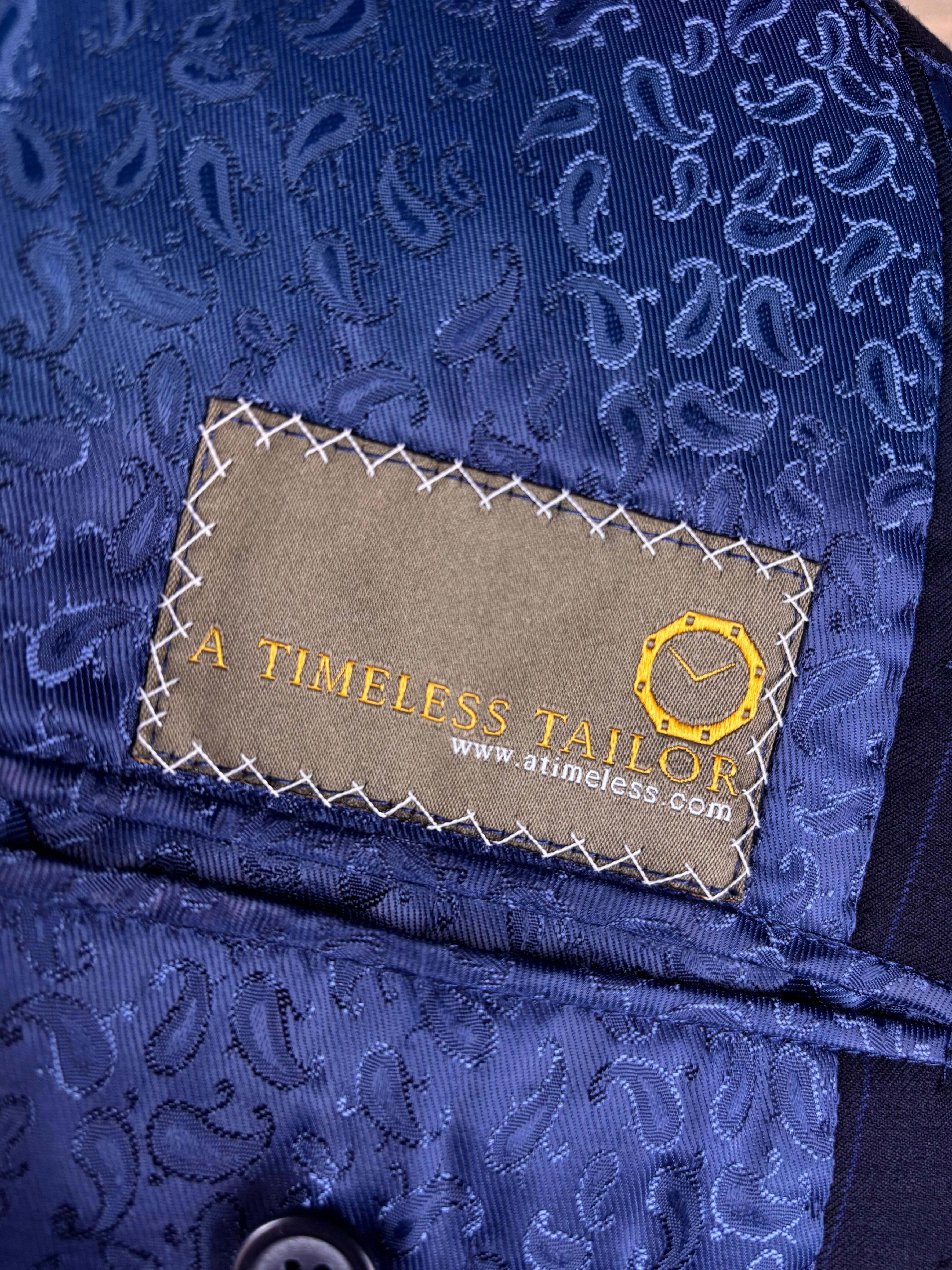 Bespoke Timeless navy suit size 46 48