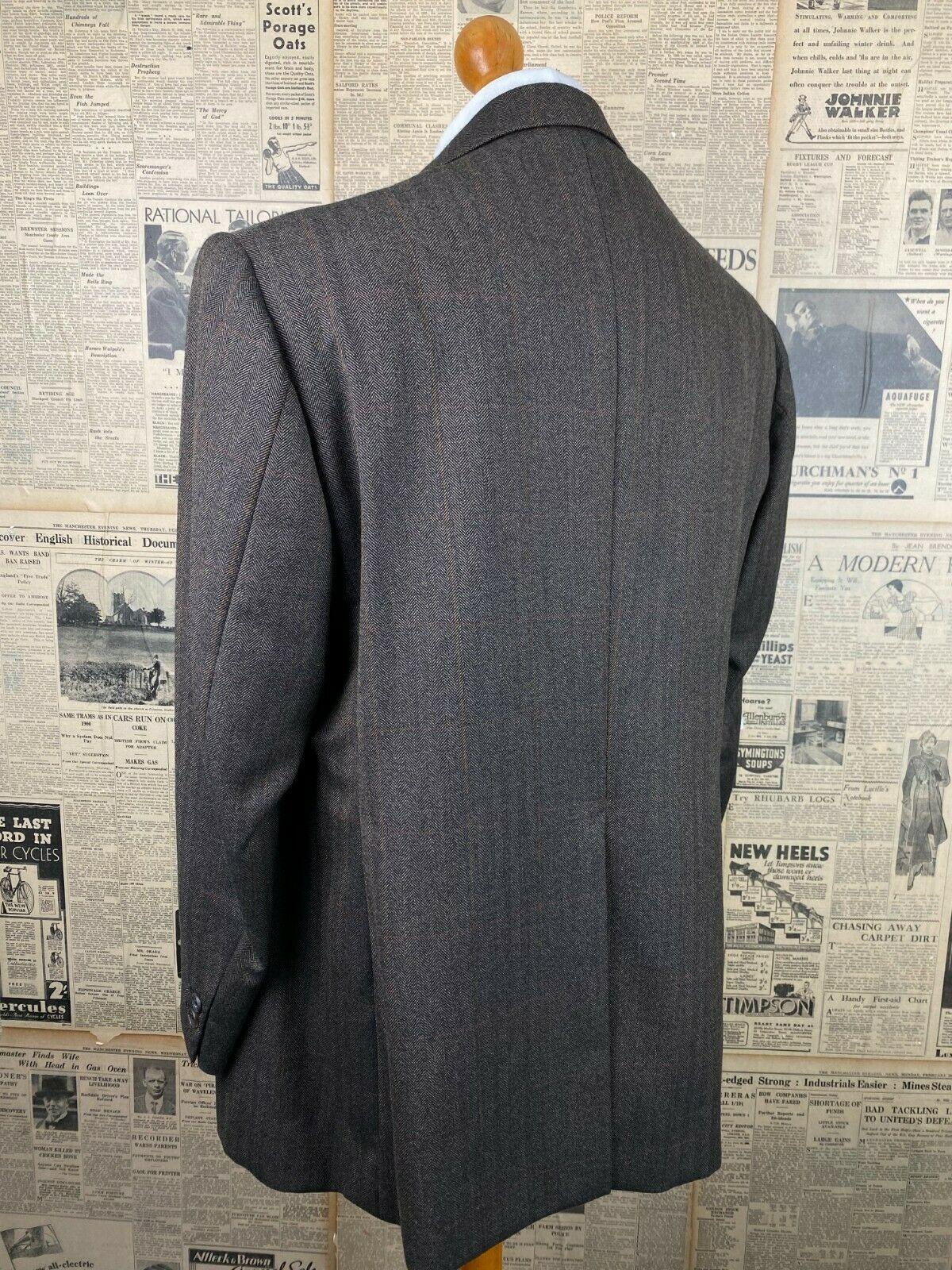 Vintage bespoke Savile Row Bernard Wetherill tweed suit size 46 short