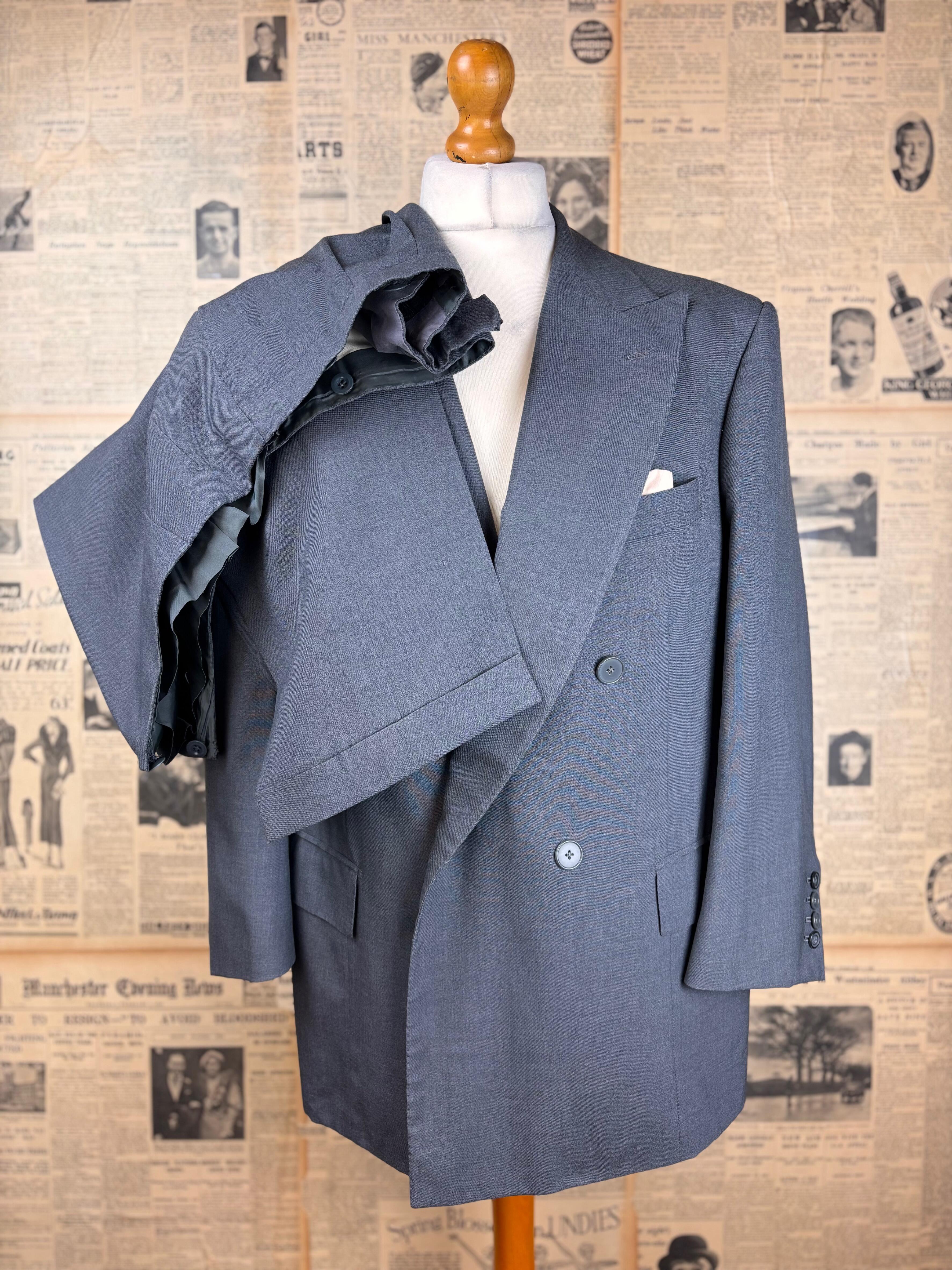 Savile Row bespoke Silk and linen blue jacket size 46 long