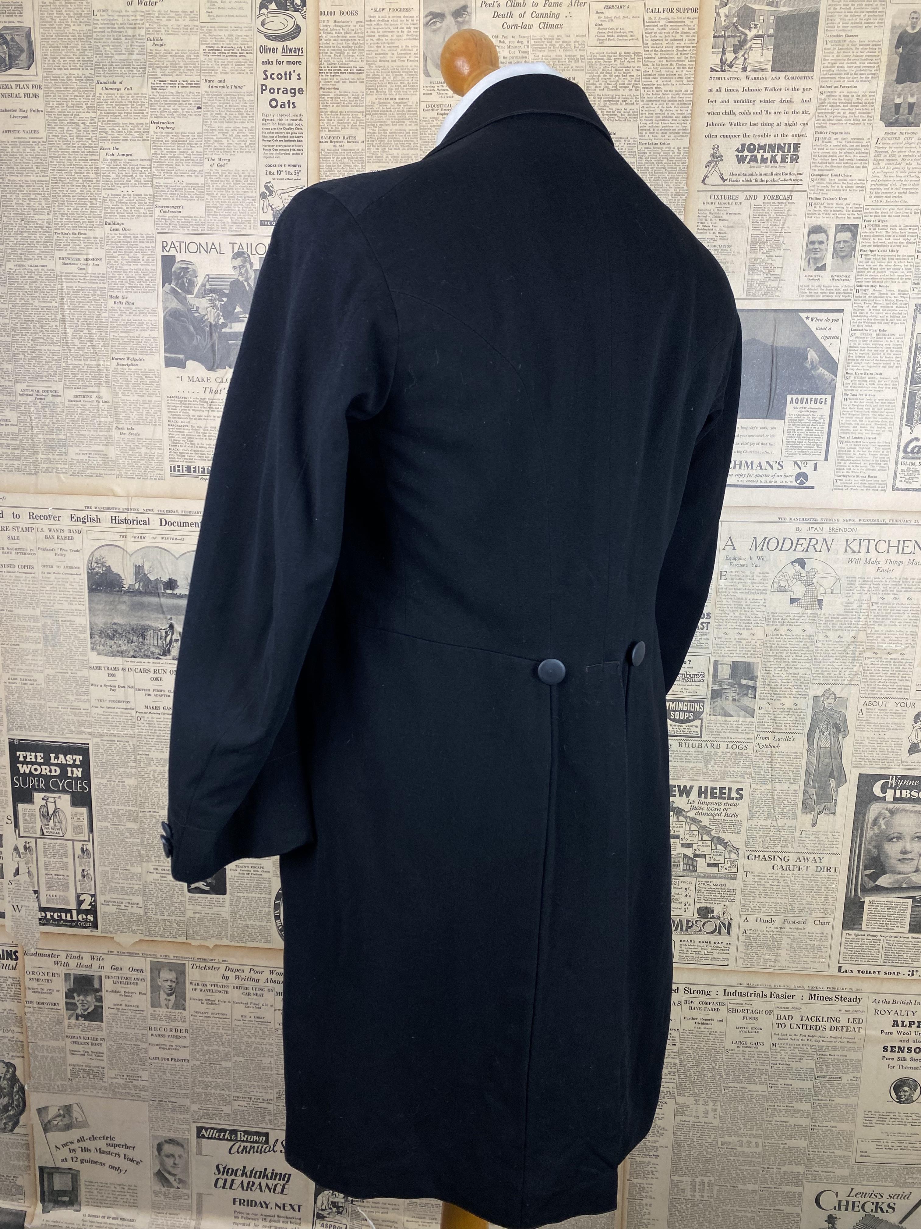 Vintage 1920's four button frock coat size 40